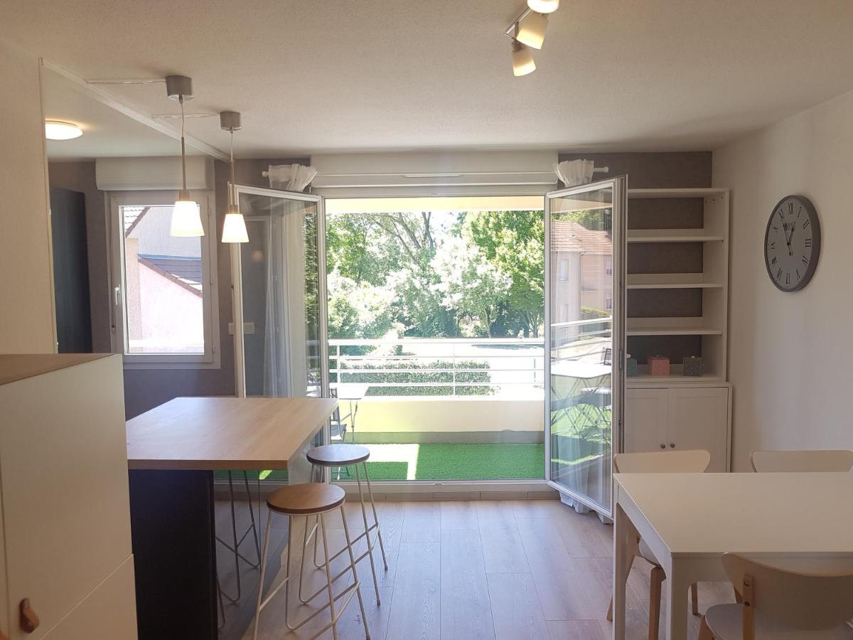 Beaune Appartement Avec Parking Et Wifi Gratuit Ngoại thất bức ảnh