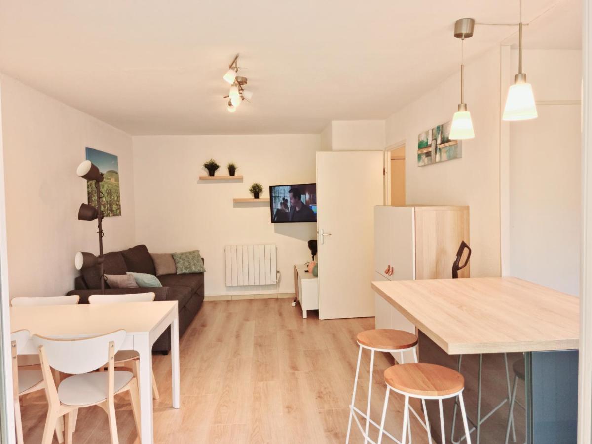 Beaune Appartement Avec Parking Et Wifi Gratuit Ngoại thất bức ảnh